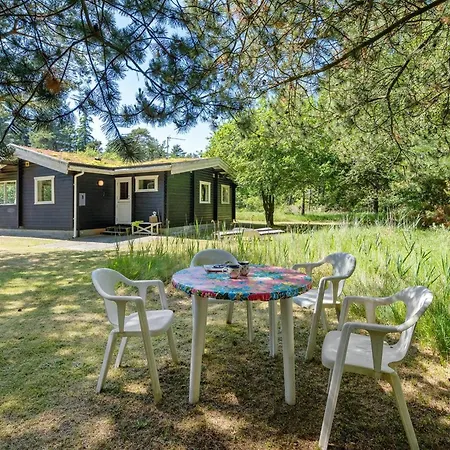 Tuba - 600m From The Sea By Interhome Laeso