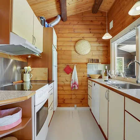 Tuba - 600m From The Sea By Interhome *